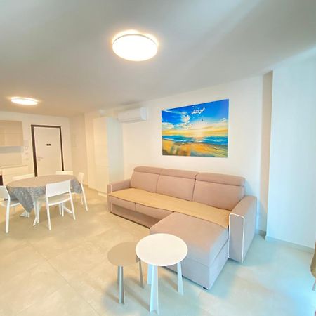 Residence Millefiori 利尼亚诺萨比亚多罗 外观 照片